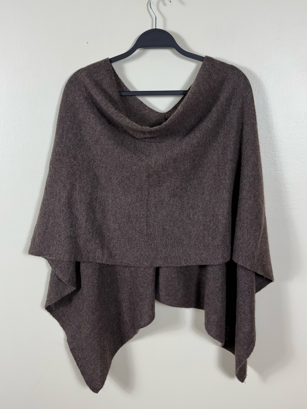 Claudia Nichole 100% Cashmere Drapped Topper Poncho OS Preppy Chocolate Brown